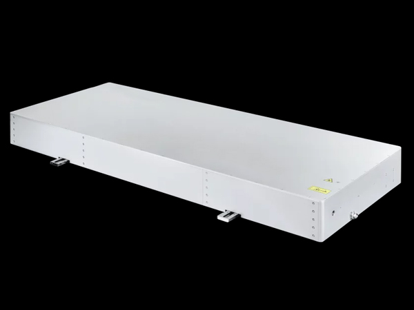 Fluence推出了新的30W飛秒激光器，并將其應用于眼科領域